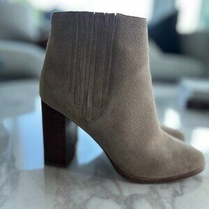 Joie booties